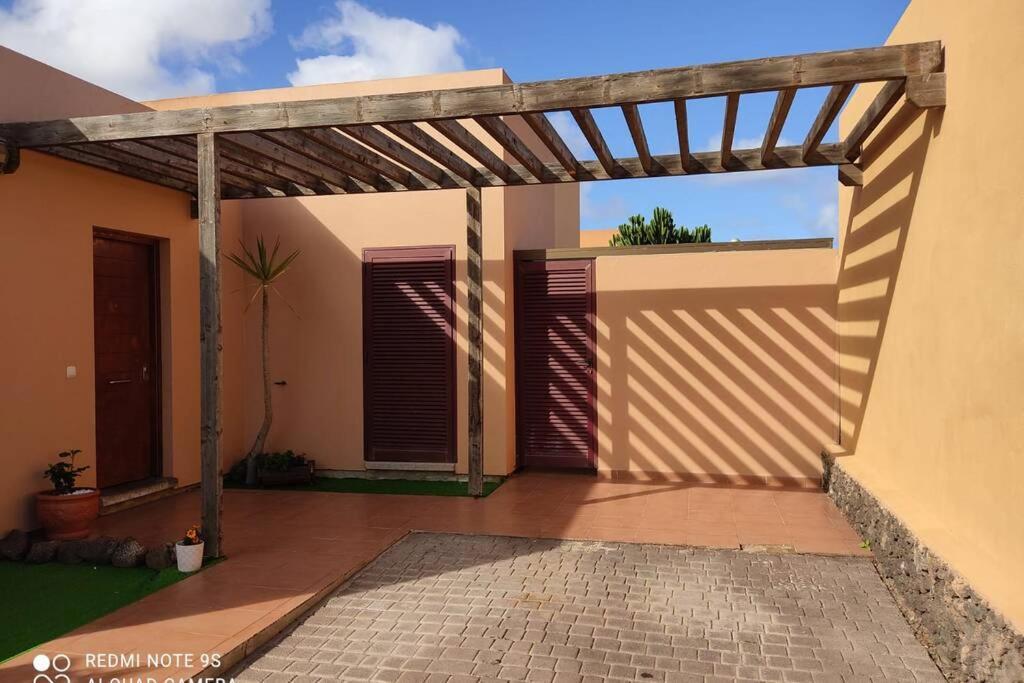 Casa Pitaya, Acogedora, Con Piscina, Fibra Optica Βίλα La Oliva Εξωτερικό φωτογραφία